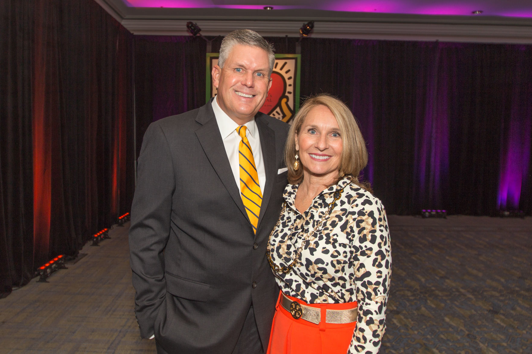 101318St.LukesArtofhealthgala5.jpg